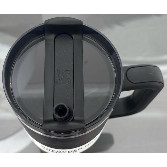 Stanley Quencher H2.0 FlowState Tumbler 40oz, BLACK 2.0 - Picture 3 of 4
